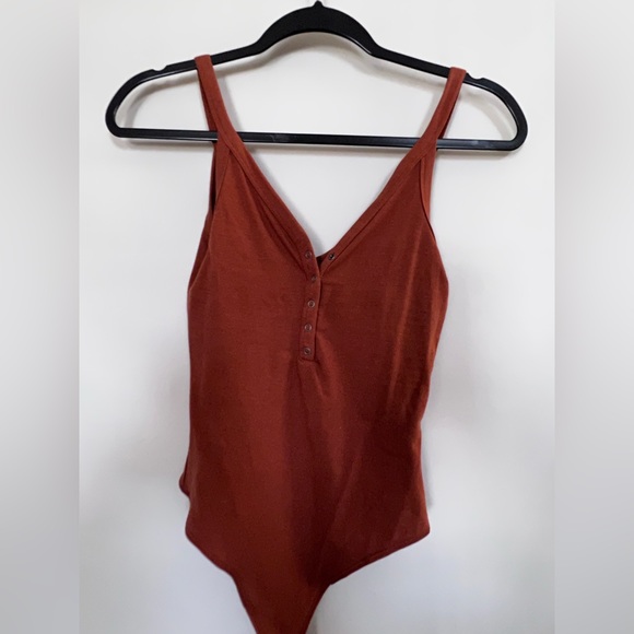 ABERCROMBIE & FITCH bodysuit in beautiful terracotta color - Picture 6 of 6